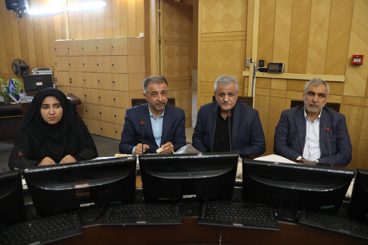 نشست مشترک سه شنبه 22 مهرماه نمایندگان با وزیر صمت