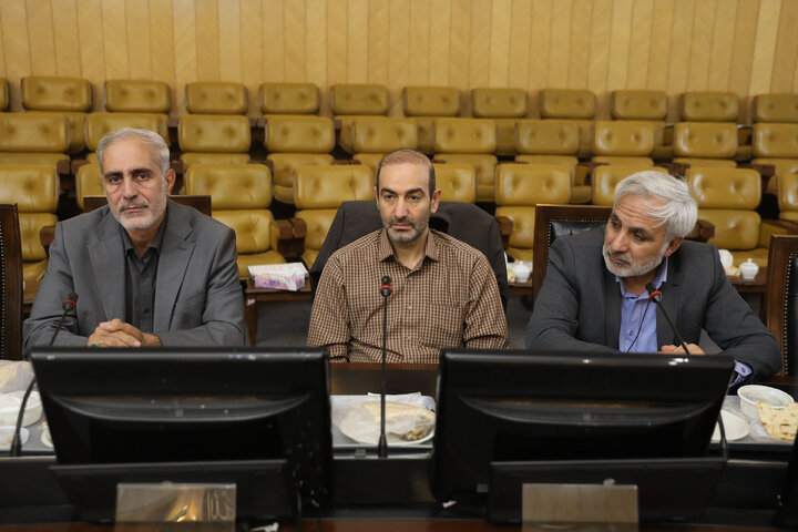نشست مشترک سه شنبه 22 مهرماه نمایندگان با وزیر صمت