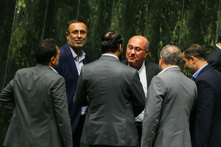 ناطقان میان دستور جلسه علنی یکشنبه 22 مهر ماه مجلس