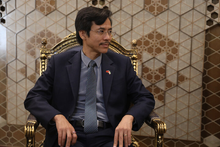 دیدار کاظمی با سفیر ویتنام در ایران