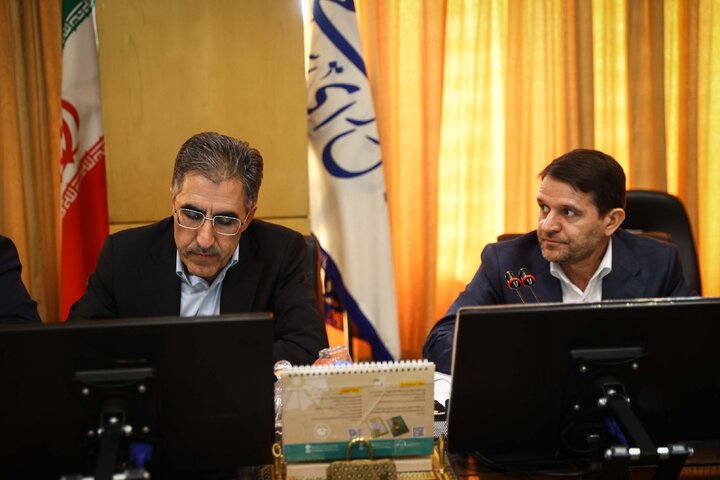 نشست 22 مهر کمیسیون صنایع و معائن