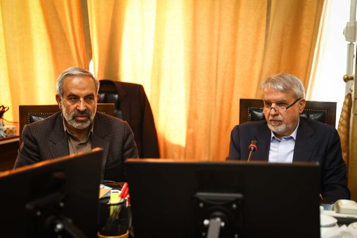 نشست کمیسیون فرهنگی با حضور وزیر میراث فرهتگی و گردشگری