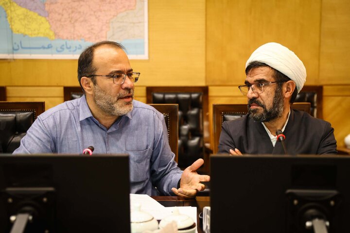 نشست کمیسیون فرهنگی با حضور وزیر میراث فرهتگی و گردشگری