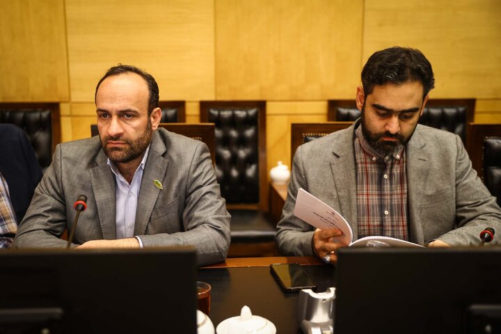 نشست کمیسیون فرهنگی با حضور وزیر میراث فرهتگی و گردشگری