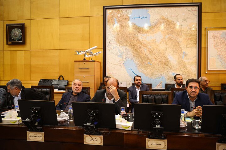 نشست کمیسیون عمران با حضور وزیر تعاون، کار و رفاه اجتماعی