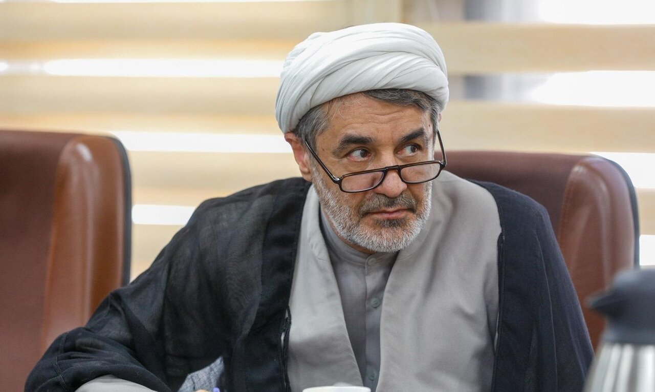 نخستین نشست هیأت علمی جایزه کتاب سال دفاع مقدس و مقاومت برگزار شد