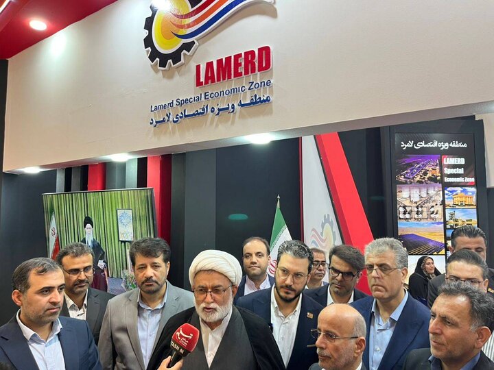 گزارش تصویری خانم ابراهیم‌زاده