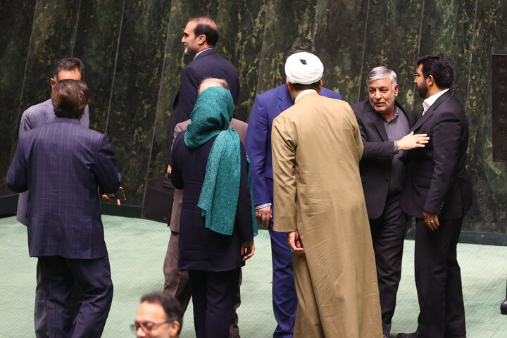 ناطقان میان دستور جلسه علنی چهارشنبه ۲3 مهر ماه مجلس