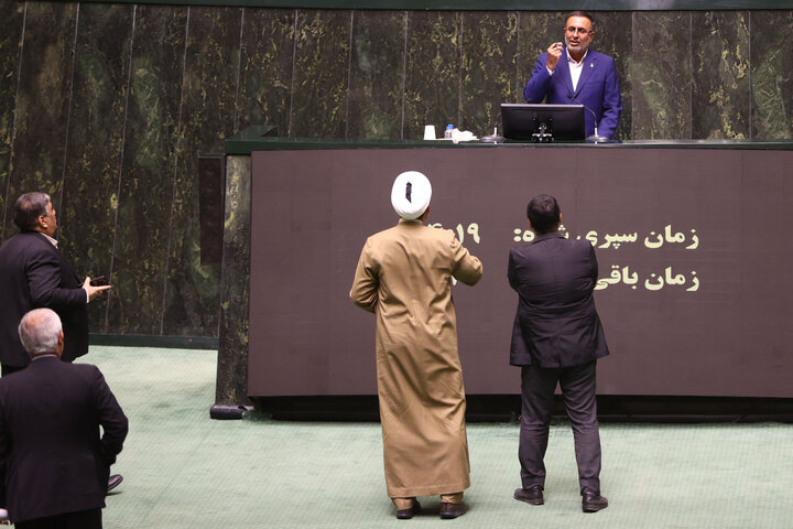 ناطقان میان دستور جلسه علنی چهارشنبه ۲۳ مهر ماه مجلس