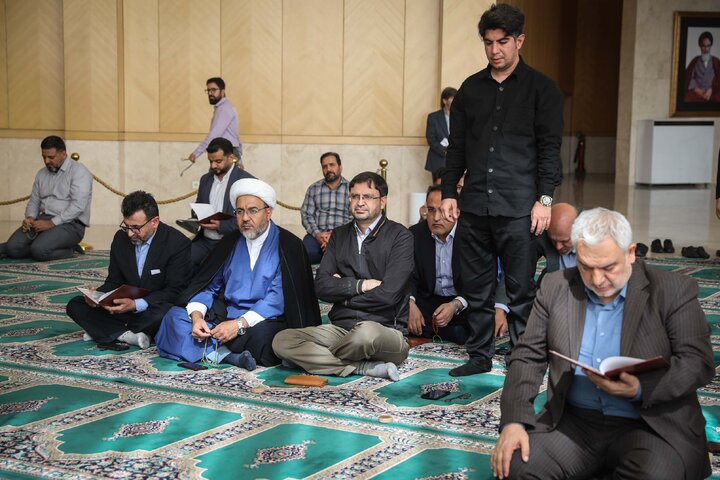 مراسم ختم والده ابوالفضل ظهره وند نماینده تهران