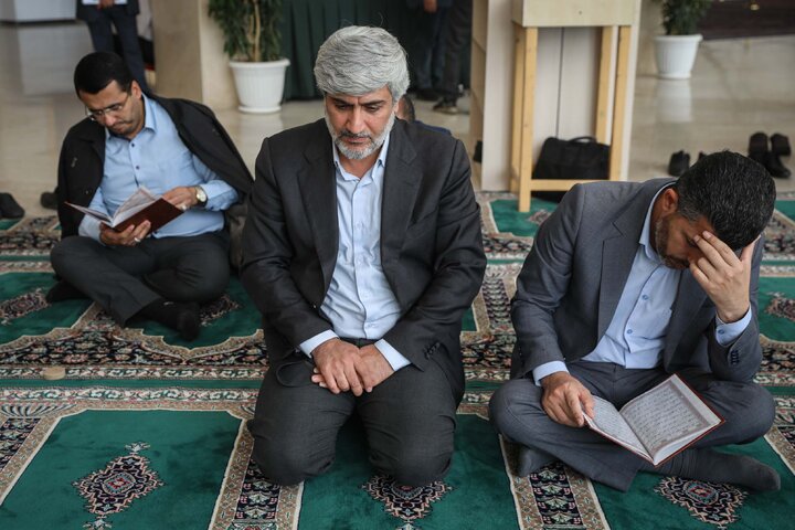 مراسم ختم والده ابوالفضل ظهره وند نماینده تهران