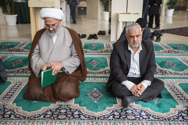 مراسم ختم والده ابوالفضل ظهره وند نماینده تهران