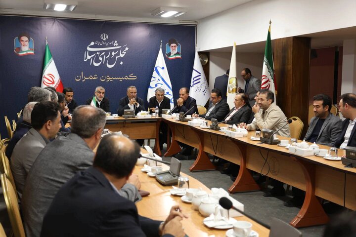نشست کمیسیون عمران مجلس در استان اردبیل