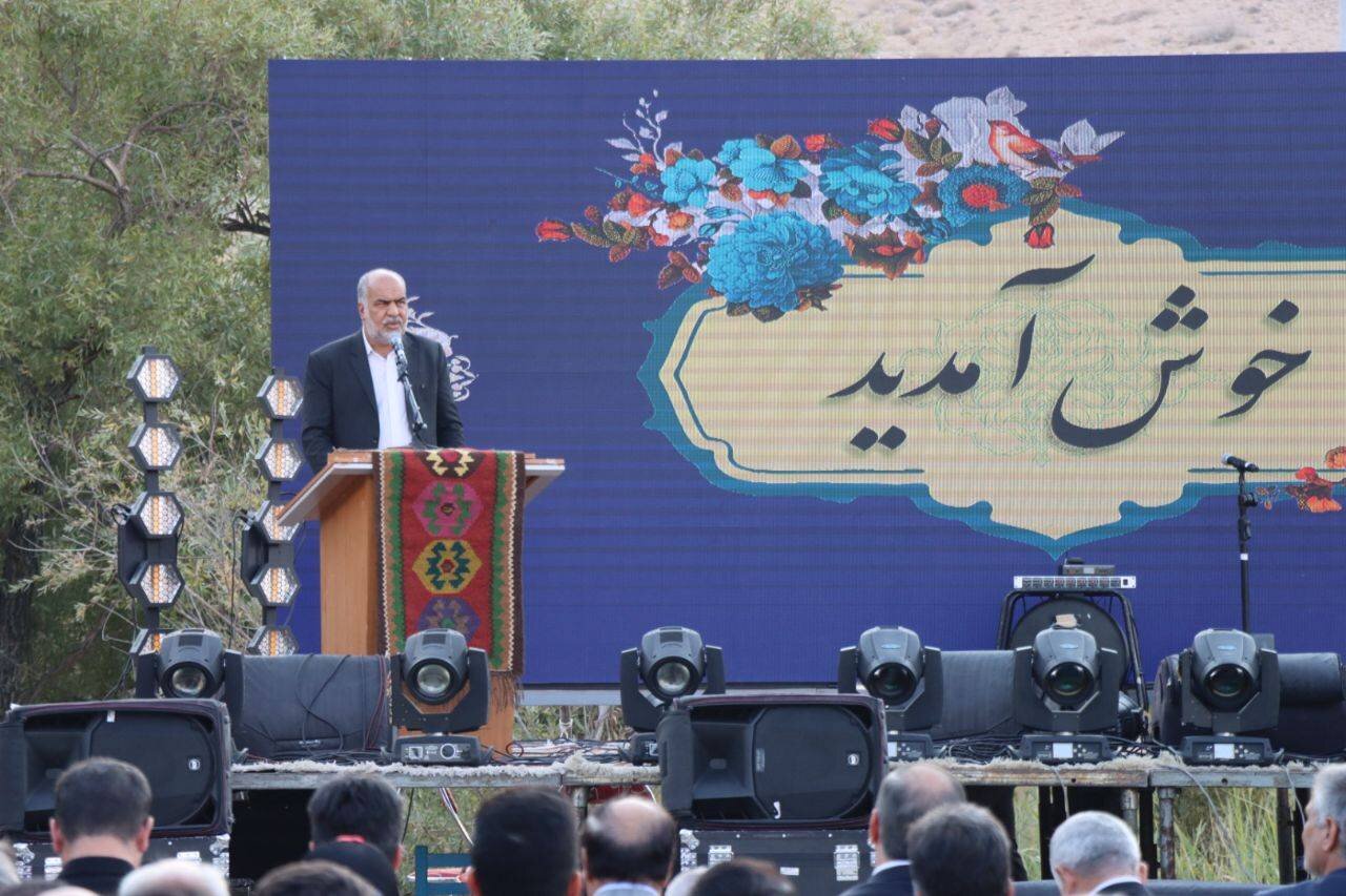 حضور صباغیان بافقی در نخستین جشنواره ملی پسته خاتم/ضرورت استفاده بهینه از ظرفیت‌های بالقوه شهرستان خاتم در حوزه تولید پسته