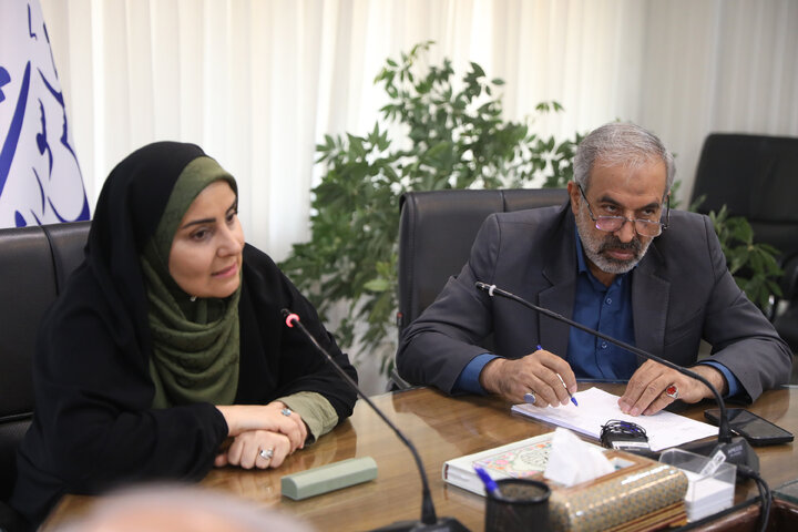 نشست اعضای مجمع نمایندگان تهران با وزیر راه و شهرسازی