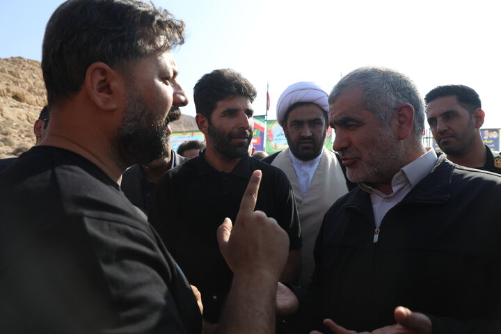 مراسم آغاز عملیات اجرایی بازسازی جاده قدیم داراب به فسا با حضور نیکزاد