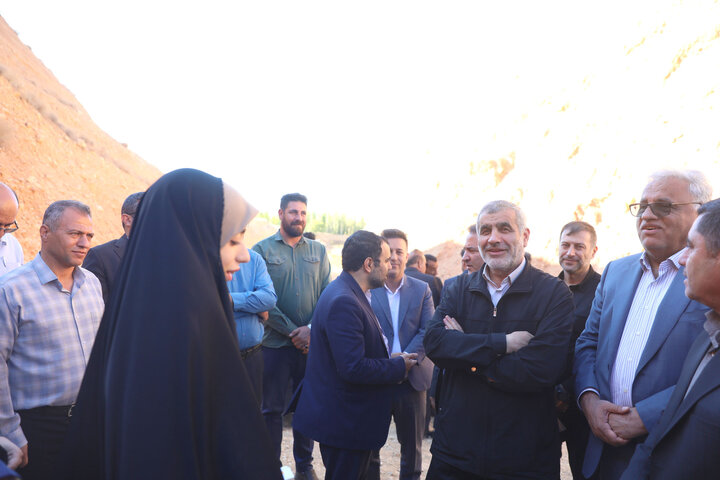 بازدید نایب رئیس مجلس از پروژه جاده سپیدان به آبگرم
