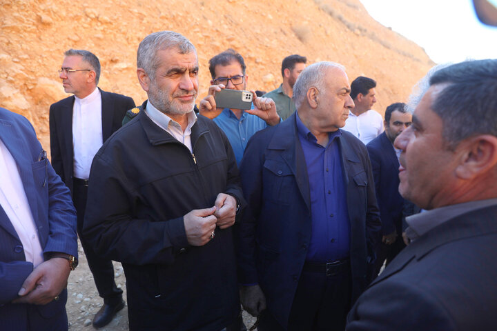 بازدید نایب رئیس مجلس از پروژه جاده سپیدان به آبگرم