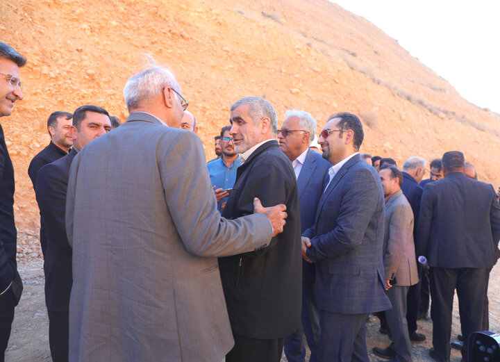 بازدید نایب رئیس مجلس از پروژه جاده سپیدان به آبگرم