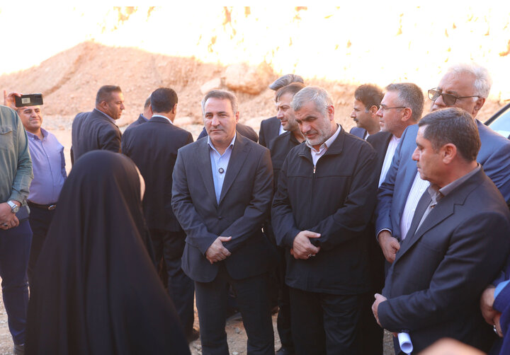 بازدید نایب رئیس مجلس از پروژه جاده سپیدان به آبگرم