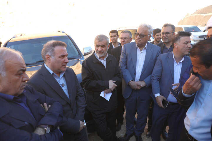 بازدید نایب رئیس مجلس از پروژه جاده سپیدان به آبگرم