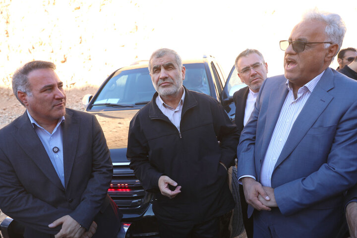 بازدید نایب رئیس مجلس از پروژه جاده سپیدان به آبگرم