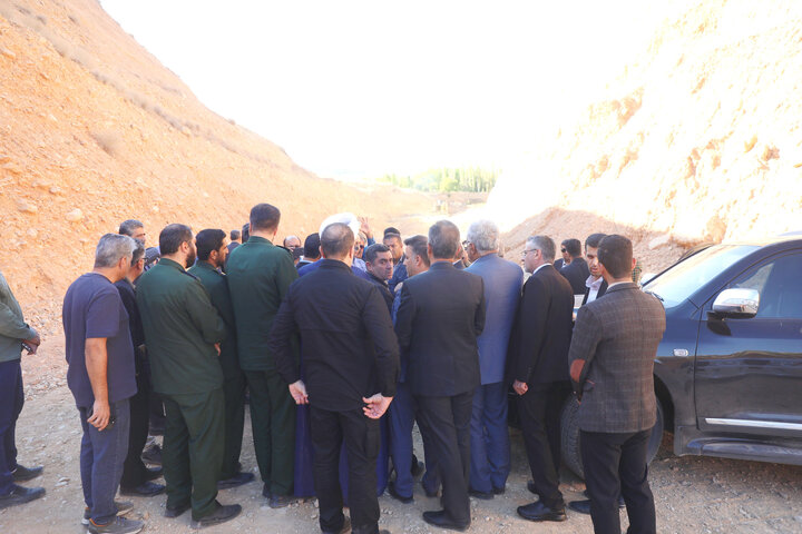بازدید نایب رئیس مجلس از پروژه جاده سپیدان به آبگرم