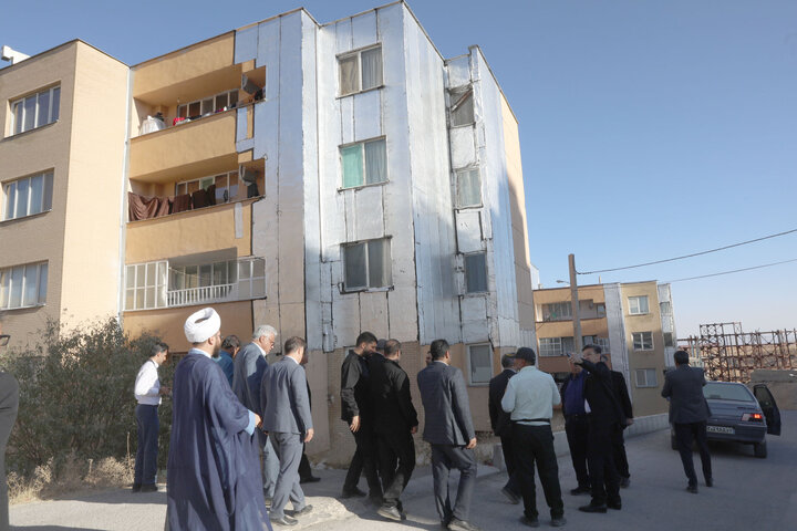 بازدید نیکزاد از مسکن مهر شهرستان سپیدان