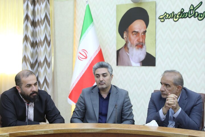 نشست مشترک رئیس کمیسیون کشاورزی با استاندار آذربایجان غربی و فعالان حوزه کارورزی استان