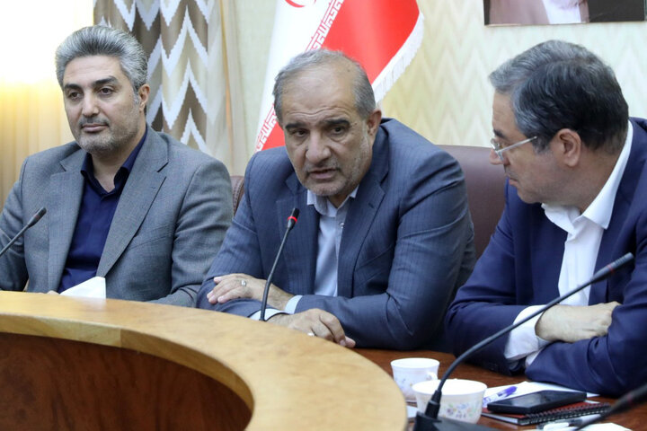 نشست مشترک رئیس کمیسیون کشاورزی با استاندار آذربایجان غربی و فعالان حوزه کارورزی استان