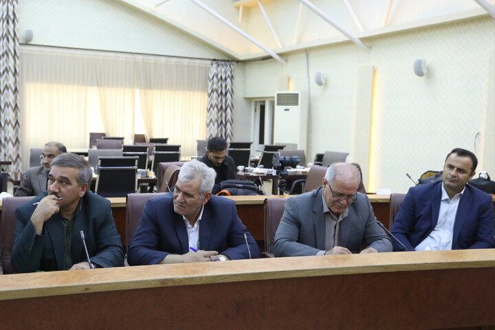 نشست مشترک رئیس کمیسیون کشاورزی با استاندار آذربایجان غربی و فعالان حوزه کارورزی استان
