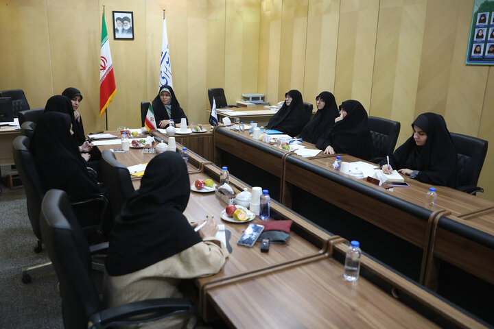 نشست فراکسیون زنان مجلس با حضور بسیج جامعه زنان