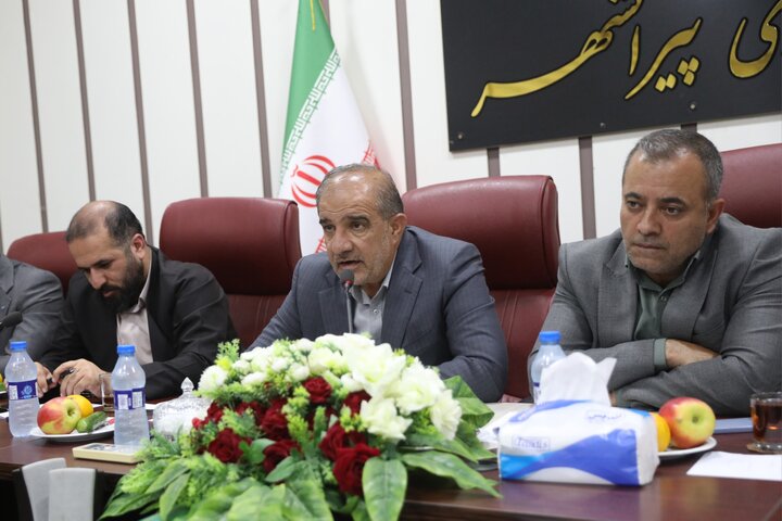 جلسه جمع بندی سفر نظارتی رییس کمیسون کشاورزی به شهرستان پیرانشهر