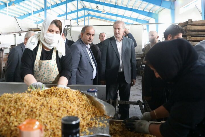بازدید از کارخانه سورتینگ کشمش در سردشت