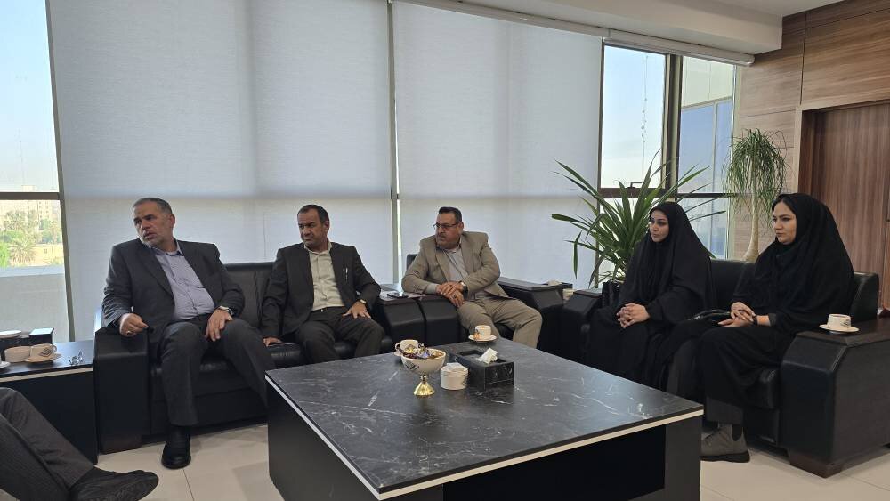 به همت نماینده اهواز؛ ۲۰۰ میلیارد اعتبار جدید برای شهر ویس اختصاص یافت/ دو زمین چمن مصنوعی برای مدارس کوی علوی ساخته می‌شود