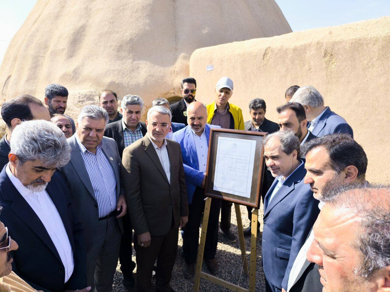 جشنواره انار جوشقان مرکزی با هدف معرفی ظرفیت‌های بومی، توسعه گردشگری روستایی و حمایت از تولیدکنندگان محلی