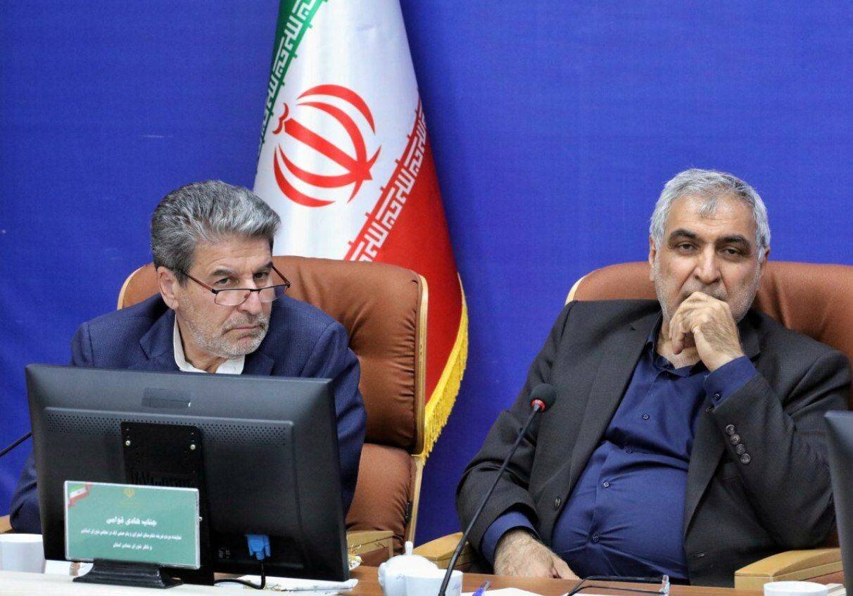 ضرورت تقویت زیرساختها برای خروج از چرخه خامفروشی ضرورت تقویت زیرساختها برای خروج از چرخه خامفروشی