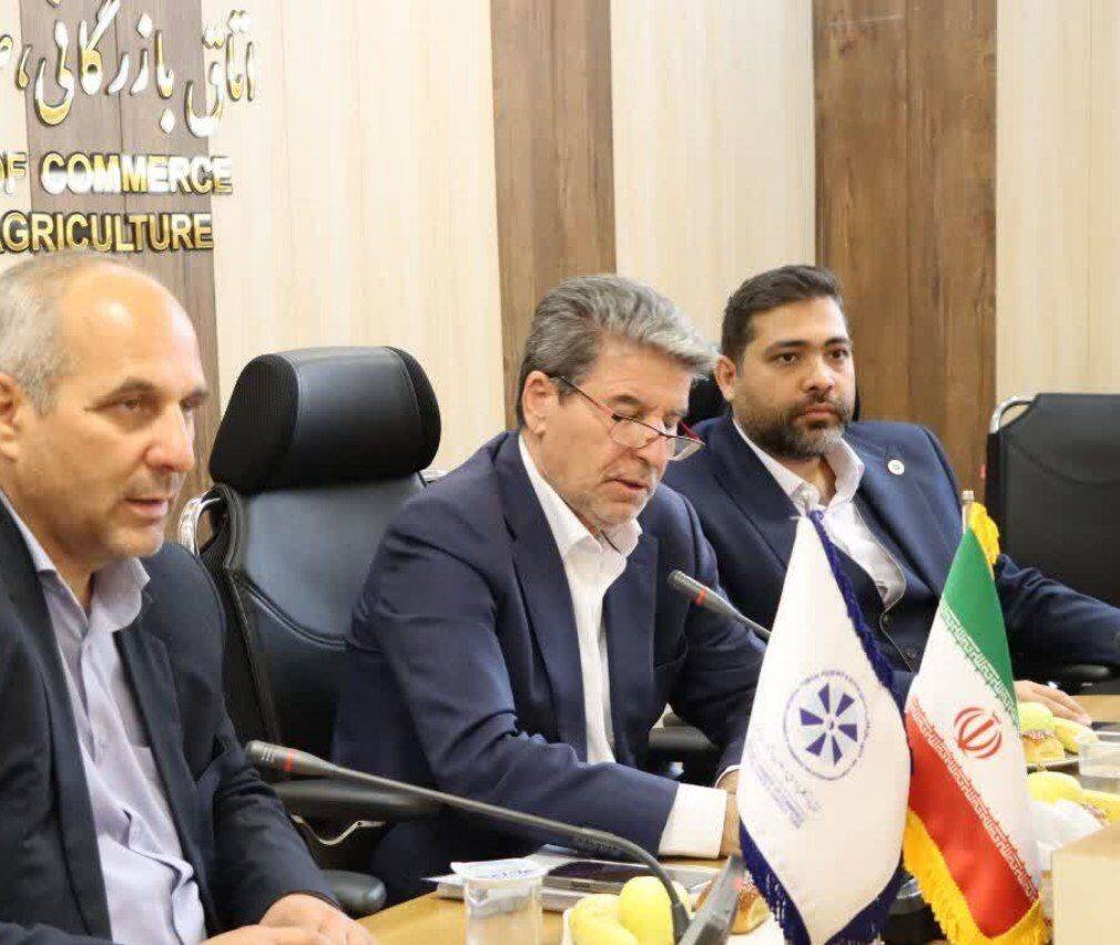 تاکید شهریاری بر تامین و توزیع بهینه نهادههای دامی تاکید شهریاری بر تامین و توزیع بهینه نهادههای دامی