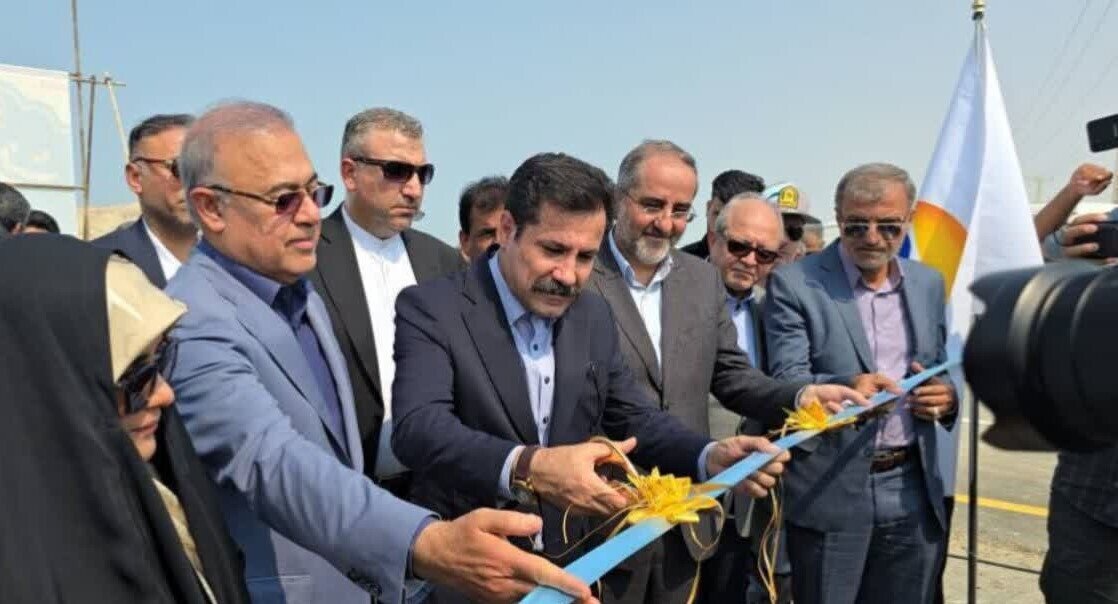 برگزاری آیین بهرهبرداری از قطعه سوم بزرگراه خلیج فارس/بازدید احمد مرادی از نیروگاه سیکل ترکیبی قشم برگزاری آیین بهرهبرداری از قطعه سوم بزرگراه خلیج فارس/بازدید احمد مرادی از نیروگاه سیکل ترکیبی قشم