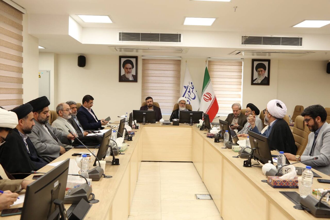 قانون باید گره‌گشای مشکلات مردم باشد نه مولد بحران/ مرکز تحقیقات اسلامی مجلس؛ بازوی فقهی قانون‌گذاری و پشتیبان مجلس در تصمیم‌گیری‌های کلان