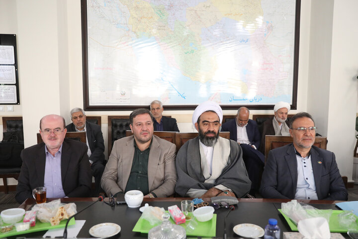 نشست مشترک یکشنبه 4 مهرماه نمایندگان با رئیس بانک مرکزی
