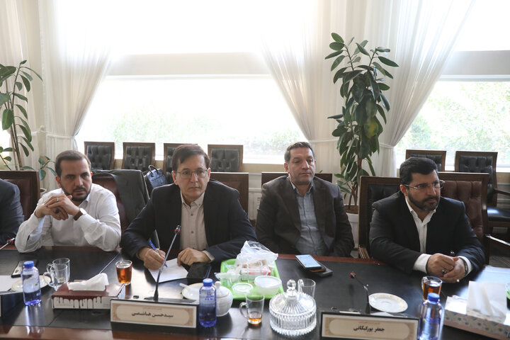 نشست مشترک یکشنبه 4 مهرماه نمایندگان با رئیس بانک مرکزی