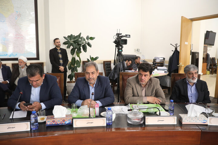 نشست مشترک یکشنبه 4 مهرماه نمایندگان با رئیس بانک مرکزی