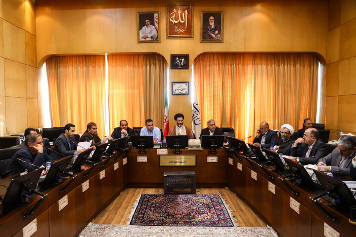 نشست یکشنبه ۴ آبان ماه کمیسیون صنایع و معادن مجلس