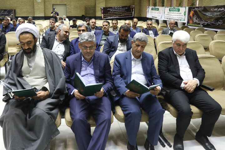 مراسم ختم مادر الهام ازاد نماینده مردم نایین ،خورو بیابانک