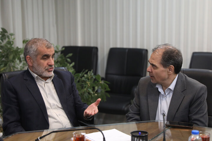 نشست مشترک مجمع نمایندگان استان اردبیل با معاونان وزیر بهداشت و درمان
