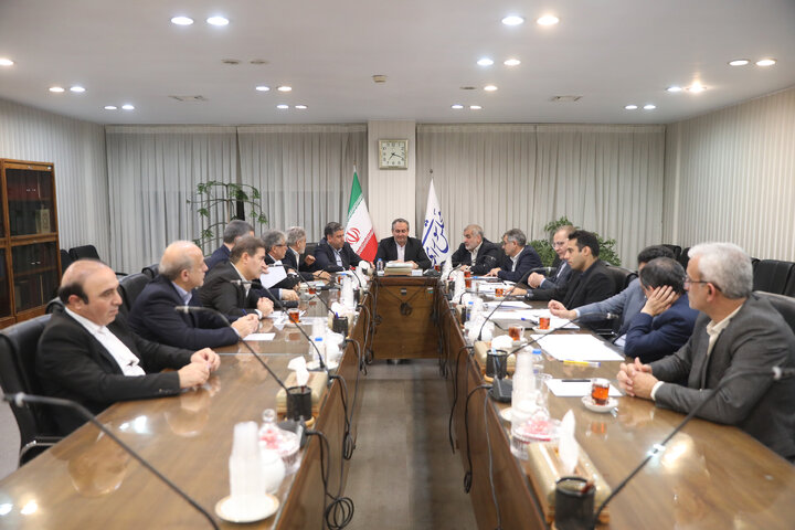 نشست مشترک مجمع نمایندگان استان اردبیل با معاونان وزیر بهداشت و درمان
