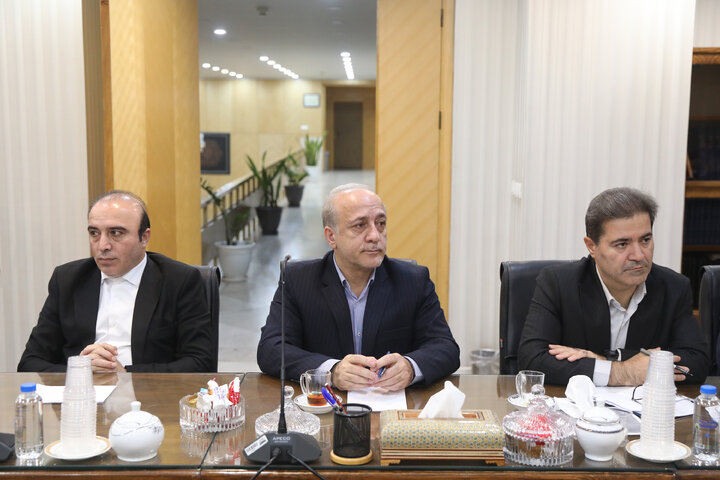 نشست مشترک مجمع نمایندگان استان اردبیل با معاونان وزیر بهداشت و درمان