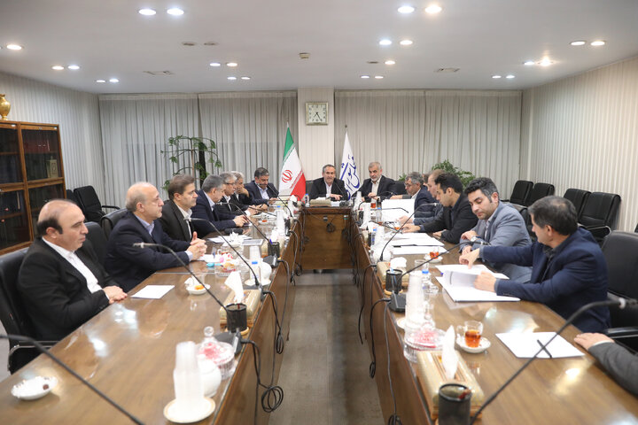 نشست مشترک مجمع نمایندگان استان اردبیل با معاونان وزیر بهداشت و درمان