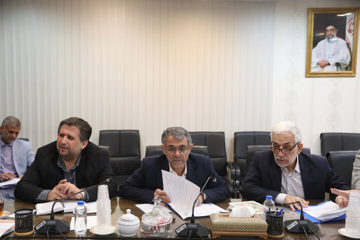 نشست مشترک مجمع نمایندگان اردبیل با وزیر نیرو